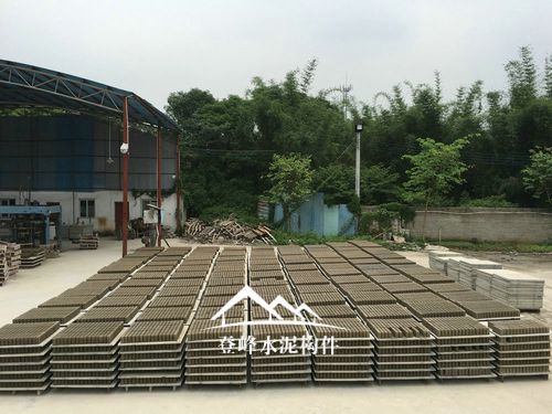 第四,产品用途广:水泥砖凭藉自身的优势在园林,住宅社区,院校,厂区