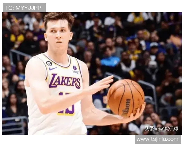 里夫斯51+11+9创纪录湖人险胜国王 东詹缺席威少18+6+6