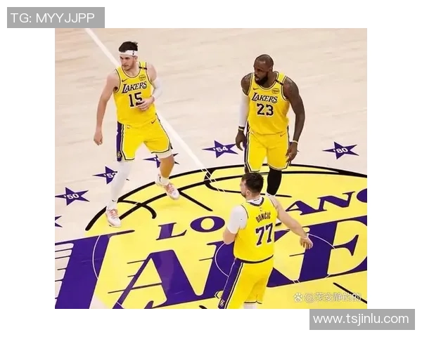 NBA彩经:76人擒下灰熊 绿军轻取爵士 活塞力克湖人 快船击退国王